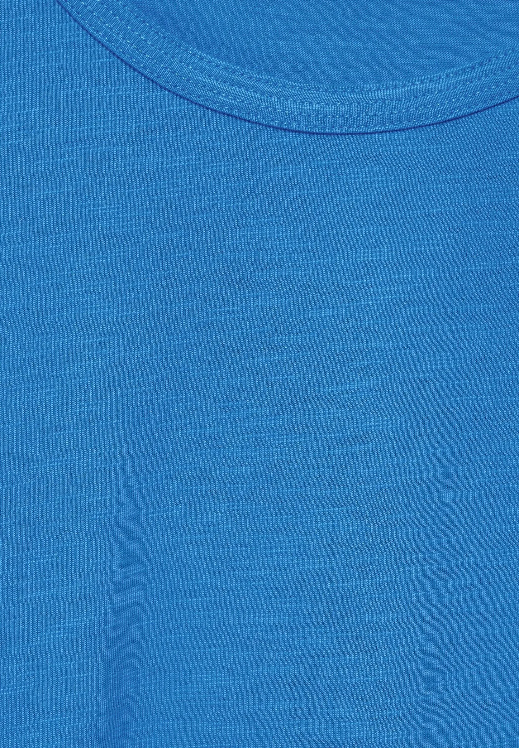 Basic T-Shirt