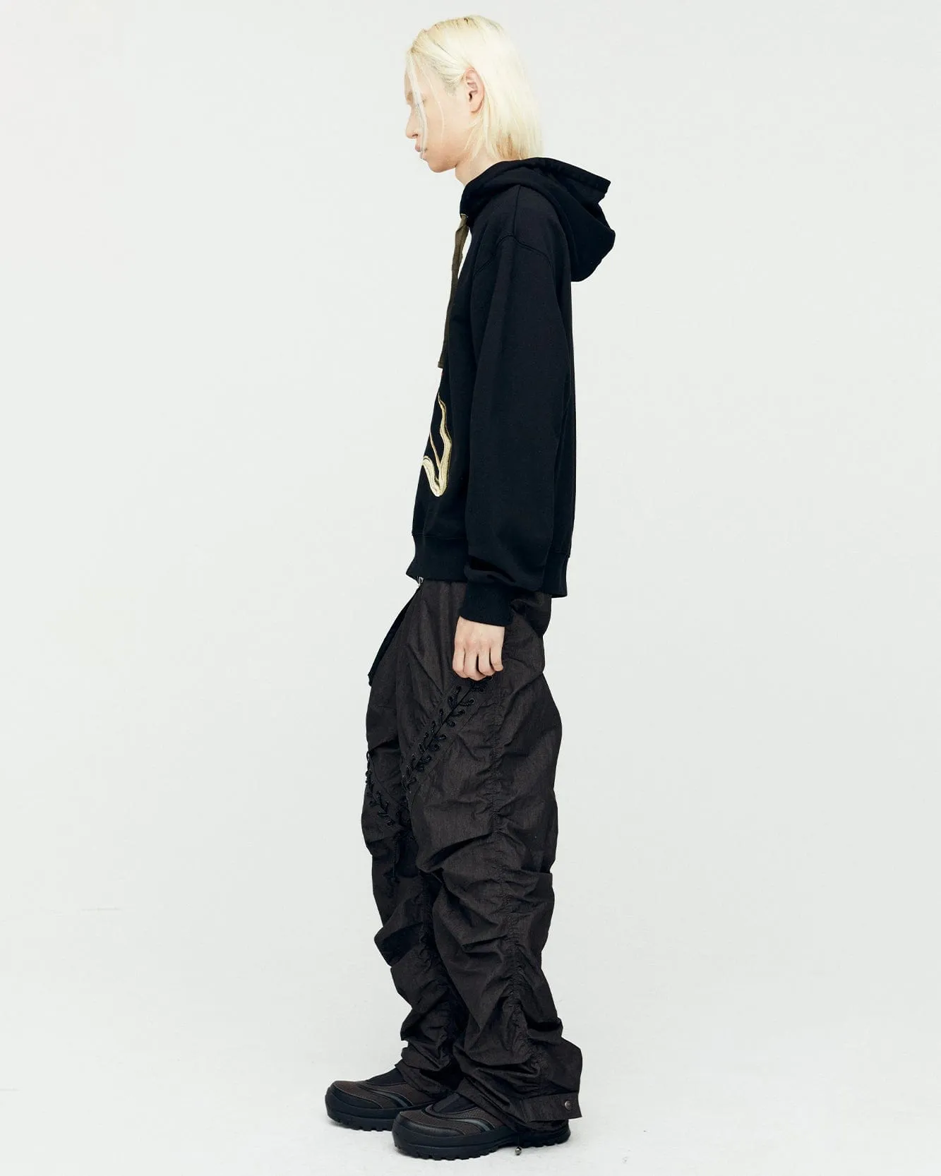 DUA LACE-UP PANTS apa737m(CHARCOAL)