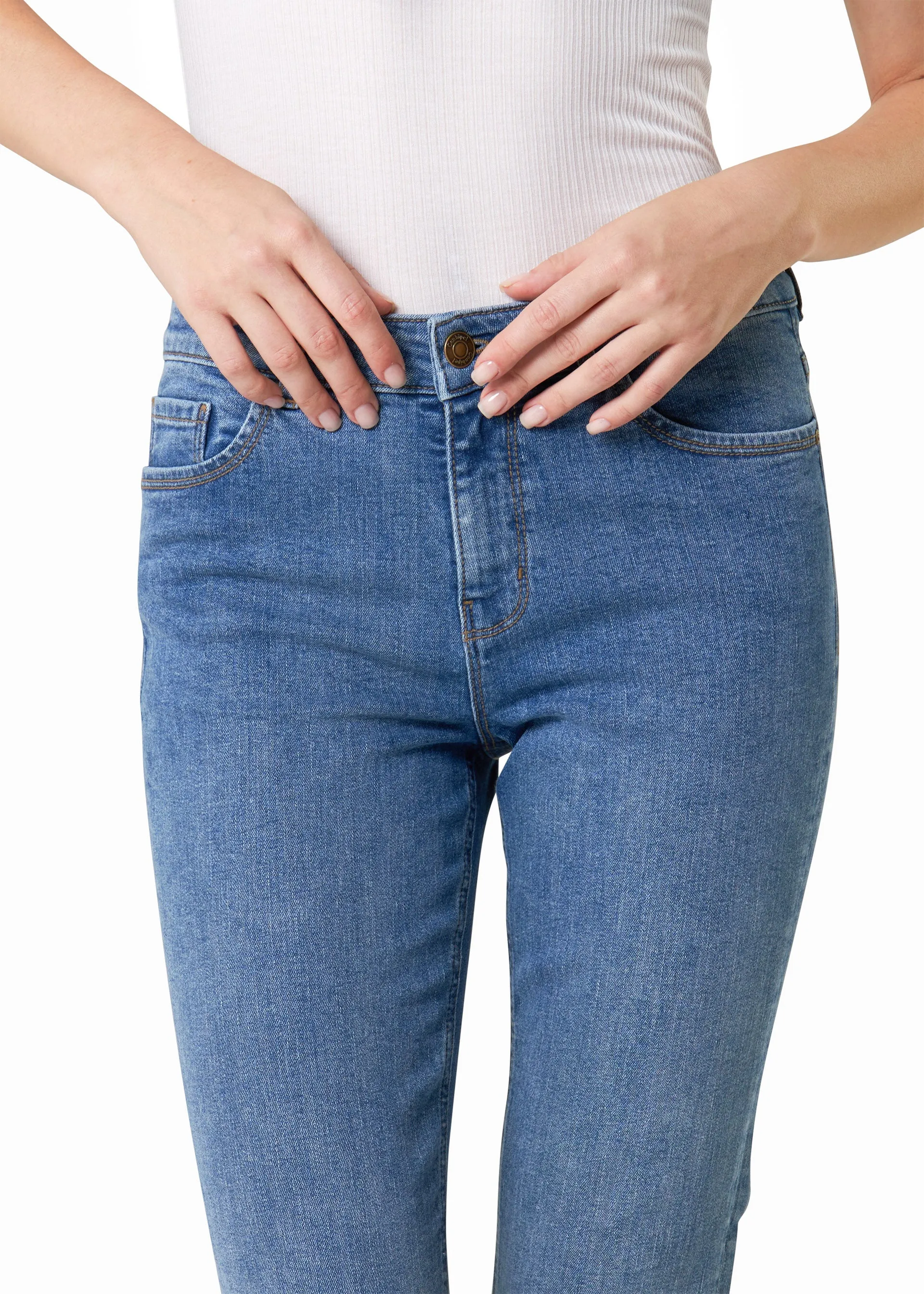 Jeans slim a vita alta