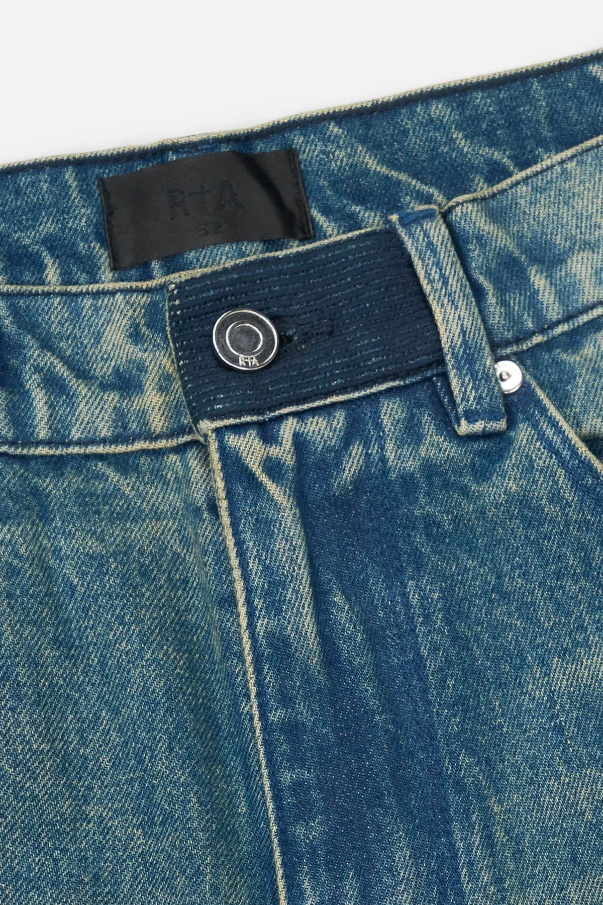 JONAS | BLUE MINERAL