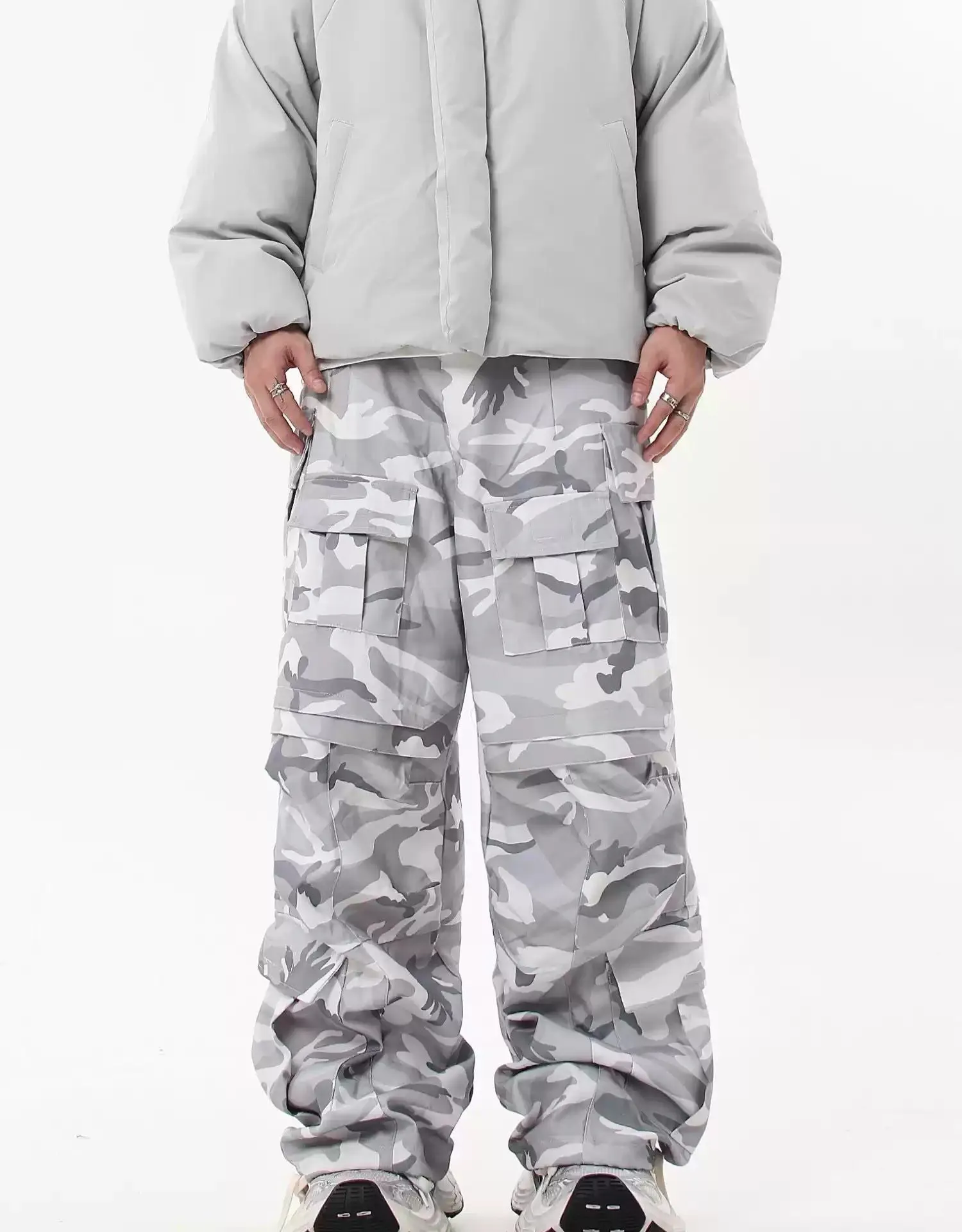 Multi-Pocket Camouflage Pants