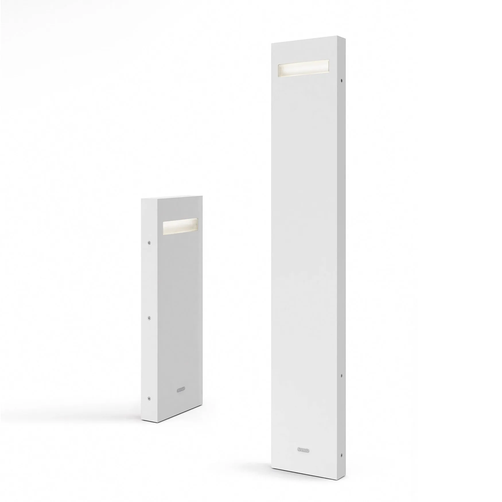 Nuda Outdoor Bollard