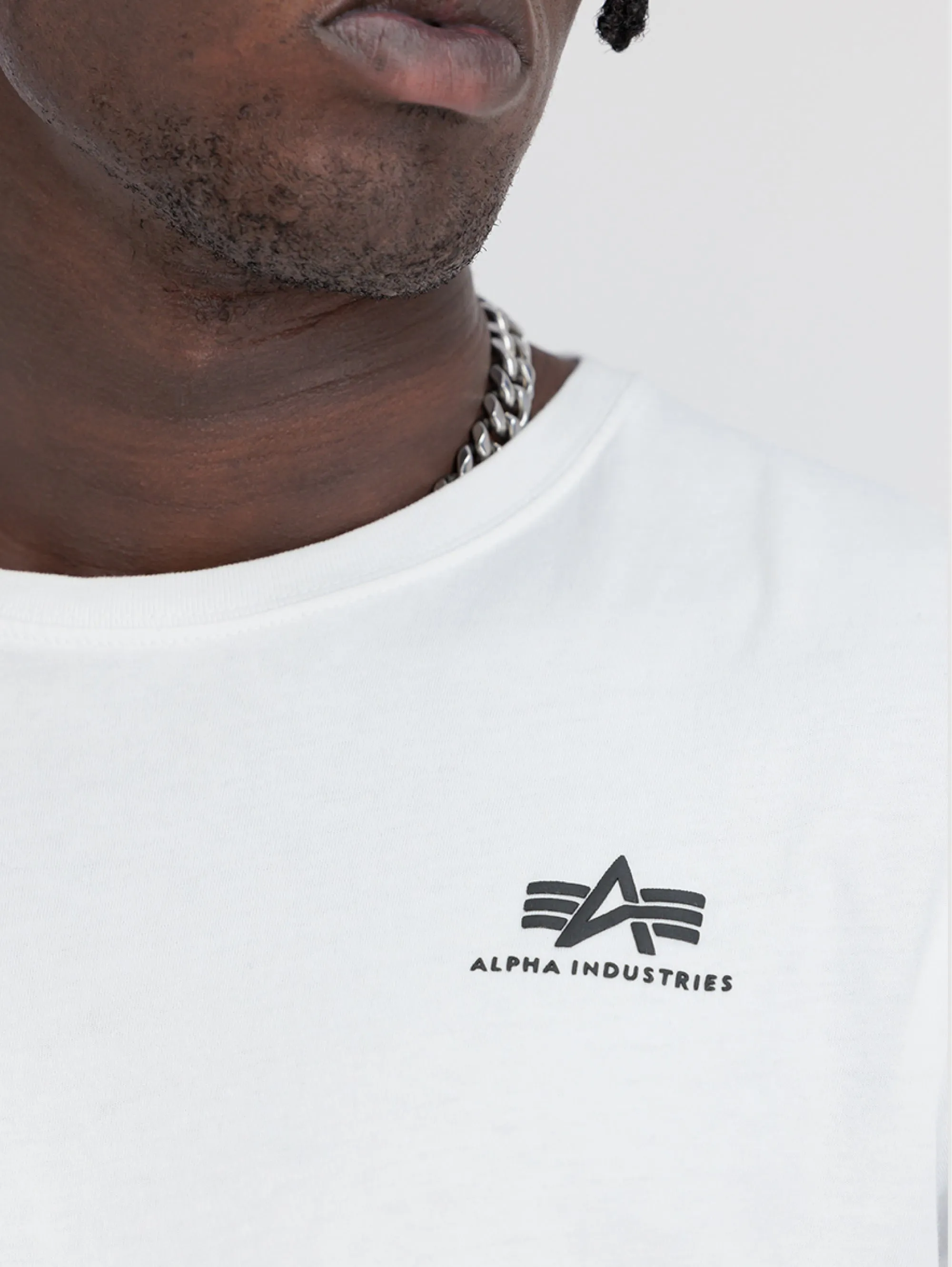 T-shirt con Logo sul Petto Bianco